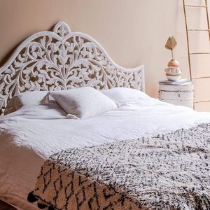 Luxury Handcrafted Solid Wood Bed <b>Frame</b> Ornate Floral Jaali Arch Carving <b>Antique</b> White Wash Finish - Product Image 4