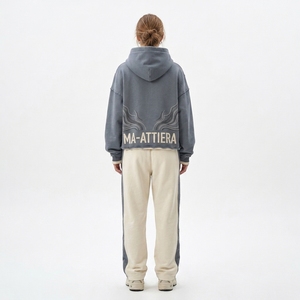 Conjunto de chándal oversize para mujer: Sudadera con capucha de forro polar y pantalones jogger, estilo casual urbano con estampado de letras y ajuste holgado. - Product Image 2