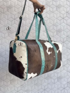 กระเป๋าเดินทางหนังวัวแท้กระเป๋าใช้หลายแบบกระเป๋าทําด้วยมือกระเป๋าเดินทาง Unisex ขนาดใหญ่สีเทอร์ควอยซ์ผมบนกระเป๋าถือขนซ่อน - Product Image 2