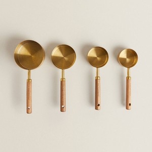 Handmade Pure Copper <b>Measuring</b> <b>Cup</b> <b>Set</b> Wooden Grip Kitchen Baking Accessories Wholesale Bulk OEM Manufacturer - Product Image 3