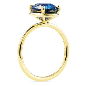 Bague de fiançailles en or jaune 14 carats avec pierre précieuse bleu royal ovale de 4,83 carats, sertie de griffes, style solitaire, bijou de mariage - Product Image 3