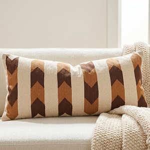 Funda de cojín Kilim tejida a mano de 30 x 80 cm para cabecero de cama, estilo rústico y bohemio - Product Image 1