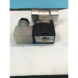 LOT DE 2 Électrovannes SMC VXD2140-04N-3DR1, 144126 - Équipements et Pièces Semi-conductrices Globales de Confiance chez Trusted Global Legacy - Product Image 1
