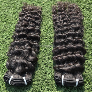 Vente en gros usine Extensions de cheveux humains 100% vierges Remy brésiliens bouclés naturels Jerry Curl sans nœuds pour crochet et machine double - Product Image 6