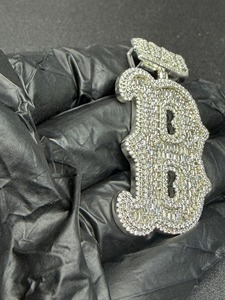 Pendentif numéro 10/10 en strass et cristal, argent 925, moissanite, charme hip-hop, cadeau unisexe - Product Image 4