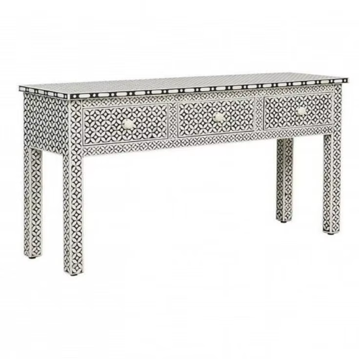 identique à l'image