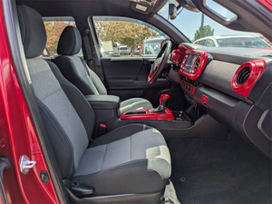 Toyota Tacoma 2023 d'occasion très propre à vendre - Product Image 3