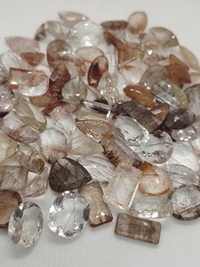 ควอตซ์รูทิลธรรมชาติทรงกลมเจียระไนแบบเหลี่ยมเพชรพลอย  ขนาดมาตรฐาน  อัญมณีเม็ดเดี่ยว  งานแฮนด์เมด  สินค้าขายดี - Product Image 5