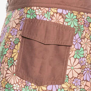 Short de bain pour femme, design personnalisé, vente en gros, attrayant, pour l'extérieur, avec poches, avec votre propre logo. - Product Image 4