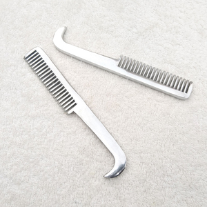 Peigne à cheveux pour chevaux en acier inoxydable avec manche, outil de toilettage réutilisable en métal pour l'entretien des animaux, peigne à cheveux pour chevaux avec manche, peigne pour moutons - Product Image 1