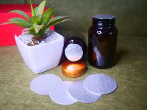 Película de Sellado de Aluminio Laminado con PE de 300m, Fácil de Abrir, Resistente a la Manipulación, para Botellas de Cosméticos, Fabricante de Vietnam - Product Image 6