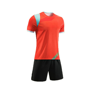 Ensemble uniforme personnalisé de haute qualité, t-shirt et short, pour vêtements de sport, tissu sublimé avec de nouveaux designs pour unisexe - Product Image 2