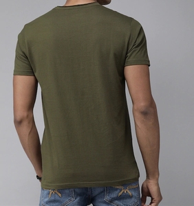 T-shirt décontracté pour homme en coton 100% biologique, col en V sans col, manches courtes, couleur unie, vert olive, tricoté, ODM, vêtements d'été - Product Image 2