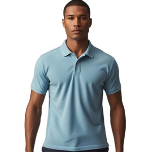 Polo tendance pour homme, couleur unie, tissu respirant et doux, manches courtes, style décontracté et professionnel, pour la vente en gros de vêtements. - Product Image 1