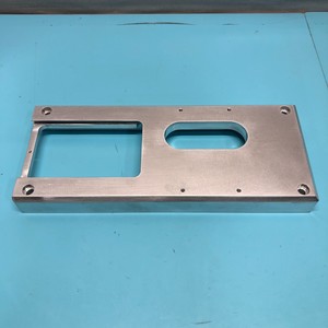 NOVELLUS 15-029506-00 Flange, Verity, Endpoint - Equipo y piezas de semiconductores de confianza de marca global - Product Image 4