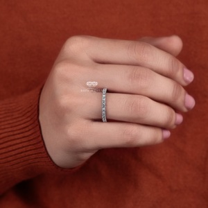 Anillo de Boda de Diamantes Cultivados en Laboratorio con Engaste Pavé de Oro de 14K, Media Eternidad, Joyería Nupcial a Juego, Fabricante y Proveedor Personalizado - Product Image 3