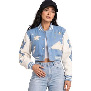Chaqueta Varsity Corta Personalizada de Lana con Bordado de Mariposa, Mangas de Cuero y Diseño Premium de Patchwork - Product Image 5