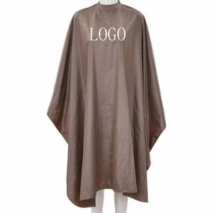 Capa de Barbero al por Mayor con Logotipo Personalizado, Profesional, Impermeable, Antiestática, Antiadherente, de Plástico, con Orificio para el Brazo - Product Image 4