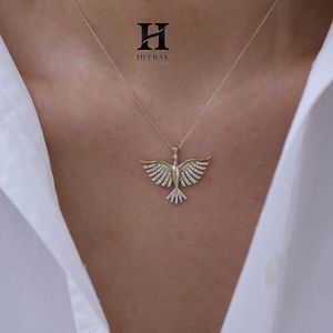 Pendentif en or 14 carats avec motif d'oiseau serti de diamants, collier de luxe, fabricant de bijoux - Product Image 6