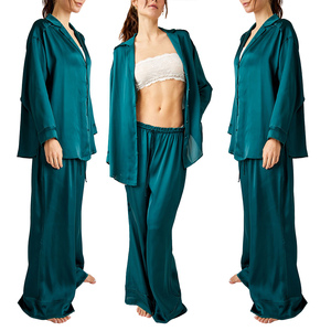 ชุดนอนผู้หญิงแขนยาวพิมพ์ลาย ออกแบบตามสั่ง ขายส่ง ผ้าไหมน้ำแข็งเนื้อนุ่ม ใส่สบายสำหรับฤดูร้อน - Product Image 5