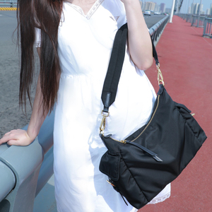 Sac à main femme printemps-été en nylon, décontracté, sportif, sac de sport pour femme, pochette de soirée, sac fourre-tout, sac hobo – Fabrication OEM/ODM - Product Image 1