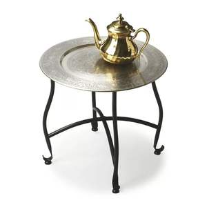 Mesa Auxiliar Glamorosa de Metal Dorado que Realza Interiores Elegantes con Textura Pulida y Presencia Impresionante - Product Image 3