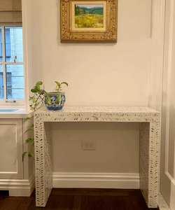 Console Moderne Contemporaine en Nacre pour Entrée, Hôtel, Chambre et Ferme – Idéale pour la Maison - Product Image 1