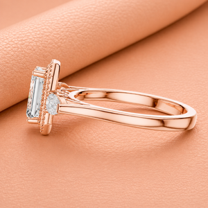 Bague de fiançailles de luxe en or rose avec halo de moissanite taille émeraude et pierres latérales en forme de poire pour femme, bijoux de mariage - Product Image 3