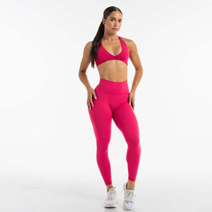 Nouvel ensemble de yoga et fitness décontracté 2 pièces pour femme, design élégant 2026, respirant, léger, grande taille, avec logo frontal, haute qualité - Product Image 1