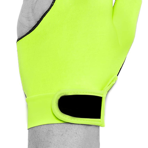 Guantes de billar ligeros con cierre de velcro en venta, tela de spandex de primera calidad, diseño personalizado, guantes de snooker de 3 dedos - Product Image 5