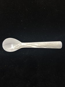 Logo personnalisable en gros gravé nacre coquille de mer caviar cuillère miroir poli coquillage pour les fêtes du Vietnam - Product Image 3