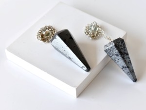 Péndulos Facetados de Hematita de Color Gris de Calidad Premium, Piedra Preciosa Semipreciosa para Sanación, Equilibrio de Chakras, Energía Positiva y Regalos - Product Image 3