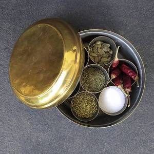 Boîte à épices Masala Dabba en acier inoxydable de qualité supérieure, couvercle traditionnel en métal, récipient de rangement pour épices, organisateur d'assaisonnements de cuisine - Product Image 2