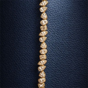 กำไลข้อมือเพชรทรงมาร์คีส์สีเหลืองทองสำหรับผู้หญิง ได้รับการรับรองจาก GIA เครื่องประดับหรูหราสำหรับงานแต่งงาน - Product Image 2