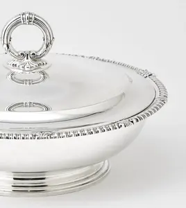 Casserole classique durable en acier inoxydable isolé |   Longue durée de conservation de la chaleur, antiadhésif, compatible avec toutes les cuisinières pour la maison et la restauration - Product Image 5