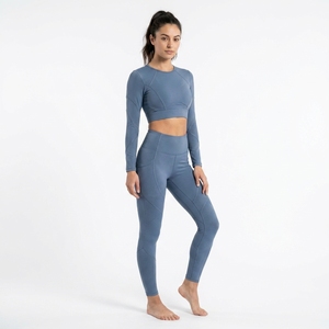 Conjunto Deportivo de Dos Piezas para Mujer, Top Corto de Manga Larga y Leggings de Cintura Alta, Ropa Deportiva para Yoga y Ejercicio - Product Image 6