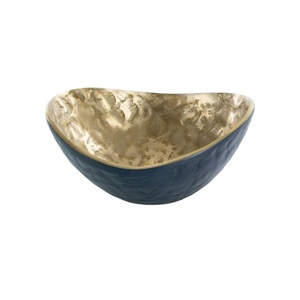 Bol décoratif en métal de style français, finition noire, pour servir des noix et des biscuits, décoration de luxe pour le Ramadan et l'Aïd - Product Image 1