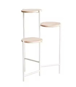 Support de plante tendance préféré des acheteurs professionnels, ensemble de supports en métal rose pastel doux avec base en fil doré fin, pour salon et jardin - Product Image 6