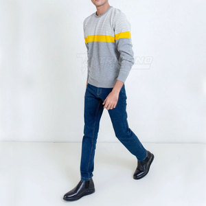 Pull en tricot décontracté pour homme de qualité supérieure, avec fonction anti-rétrécissement, logo sur le devant, en coton/laine, finition durable - Product Image 2