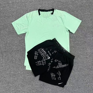 Meilleures ventes d'été : Ensemble décontracté pour homme, short et haut à manches courtes, rayé, 100% fibre de bambou, séchage rapide, respirant et anti-transpiration - Product Image 3