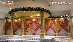 Impresionante Mandap de Madera para Bodas Gujarati, Decoración de Mandap de Madera para Bodas Gujarati, Mandap con Aspecto de Madera para Bodas en Interiores en el Reino Unido - Product Image 6