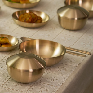 NOBBAN - Juego de Vajilla Coreana Tradicional de Latón Forjado a Mano, Tazón para Arroz con Tapa, Duradero y Sostenible, Herencia Real - Product Image 1