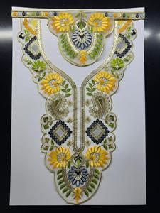 Collier de cou élégant en dentelle brodée de sequins, à coudre, en organza, pour vêtements féminins, chemisiers, saris, robes et kurtis - Product Image 4