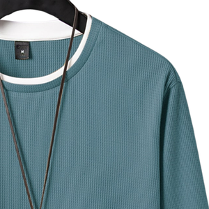 Chemise à manches longues en tricot gaufré pour homme, bleu uni, col rond, pull décontracté, bordure contrastée, doux et confortable, à porter tous les jours, tendance - Product Image 3