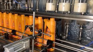 Machine de remplissage automatique de savon liquide commerciale, remplisseuse de bouteilles de 500 ml, contrôlée par PLC, électrique, 10 buses, haute précision, cosmétique - Product Image 5