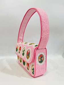 Sac à main rectangulaire rose brodé à la main KANT avec motif floral et design en fil de coton - Product Image 3
