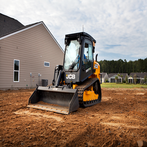 Experimente la ingeniería superior con la minicargadora JCB 260T, diseñada para brindar resistencia, durabilidad y máxima productividad. - Product Image 4