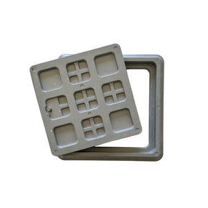 Couvercle de regard carré robuste en PRV 15x15 pouces, dessus solide, résistant aux UV, antidérapant, avec poignée en acier inoxydable - Product Image 6