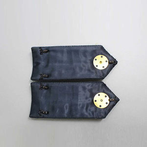Épaulettes personnalisées brodées sur mesure avec détails tressés pour uniformes de cérémonie et défilés - Product Image 4