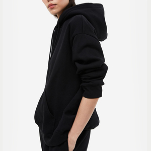 เสื้อฮู้ดผู้หญิงผ้าผสมโพลีเอสเตอร์/คอตตอนคุณภาพสูง สไตล์ใหม่ OEM เสื้อผ้าลำลอง สั่งพิมพ์ลายได้ ระบายอากาศได้ดี - Product Image 5